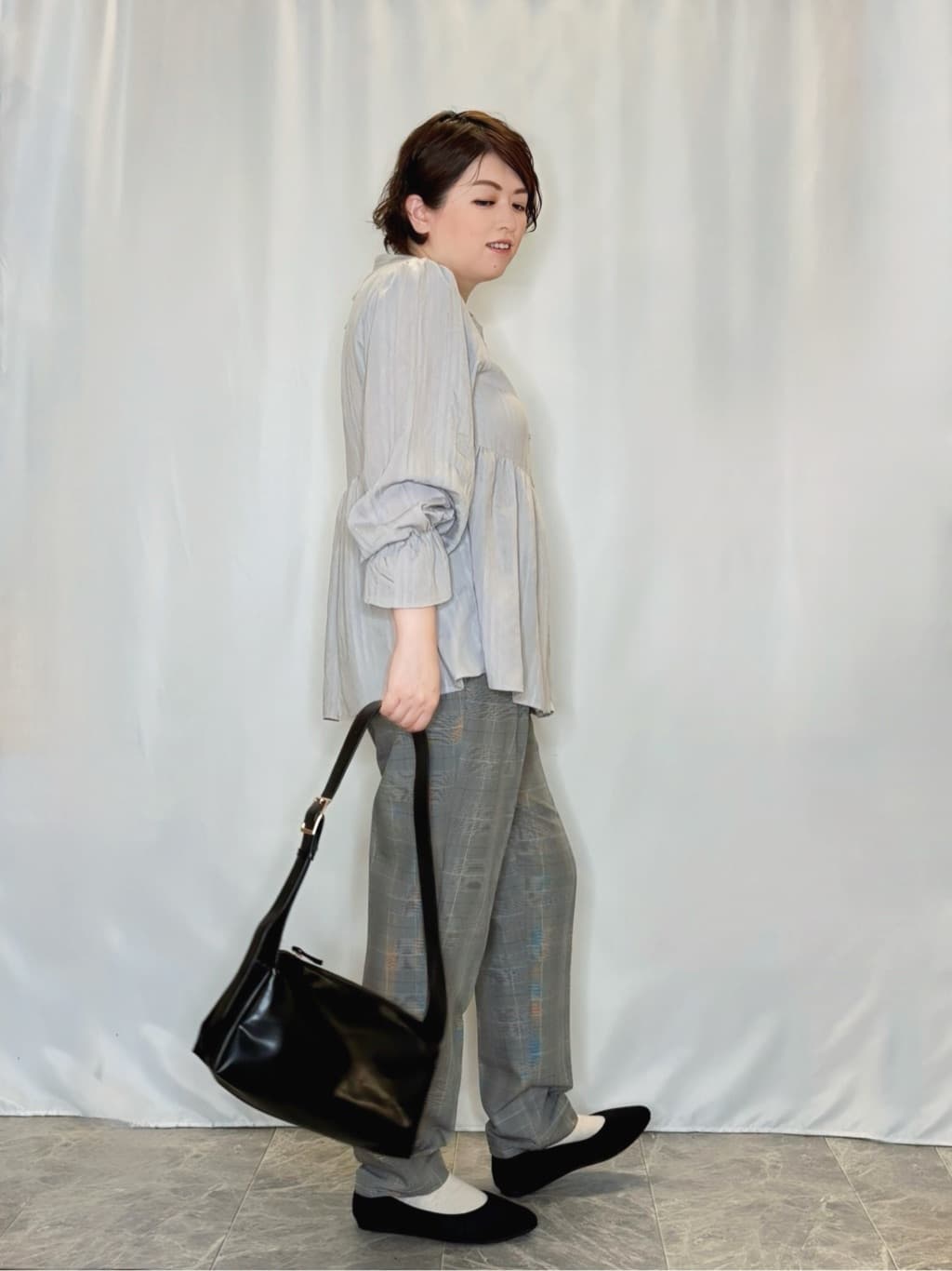 たみさんの「SHOO･LA･RUE｜【S-LL】大人フェミニン ペプラム風フリルブラウス」を使ったコーディネート