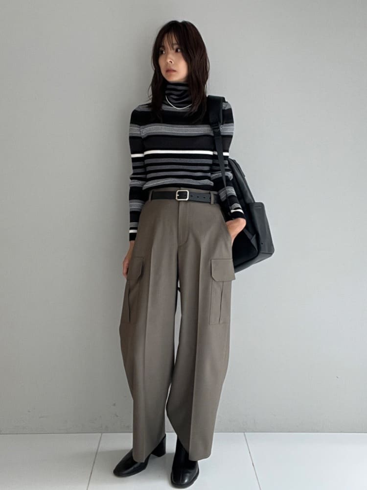 misaさんの「DRESSTERIOR｜シルクブレンドメリノウールリブプルオーバー」を使ったコーディネート