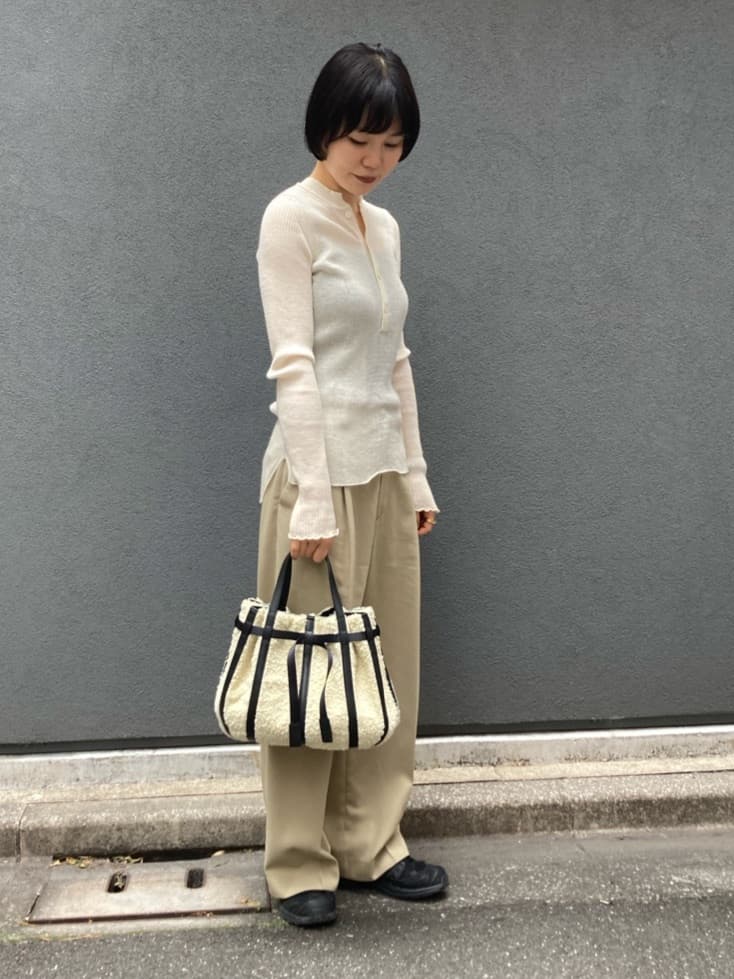 Oさんの「HIROKO HAYASHI｜PANIER COCCOLINA（パニエ コッコリーナ）ハンドバッグ」を使ったコーディネート