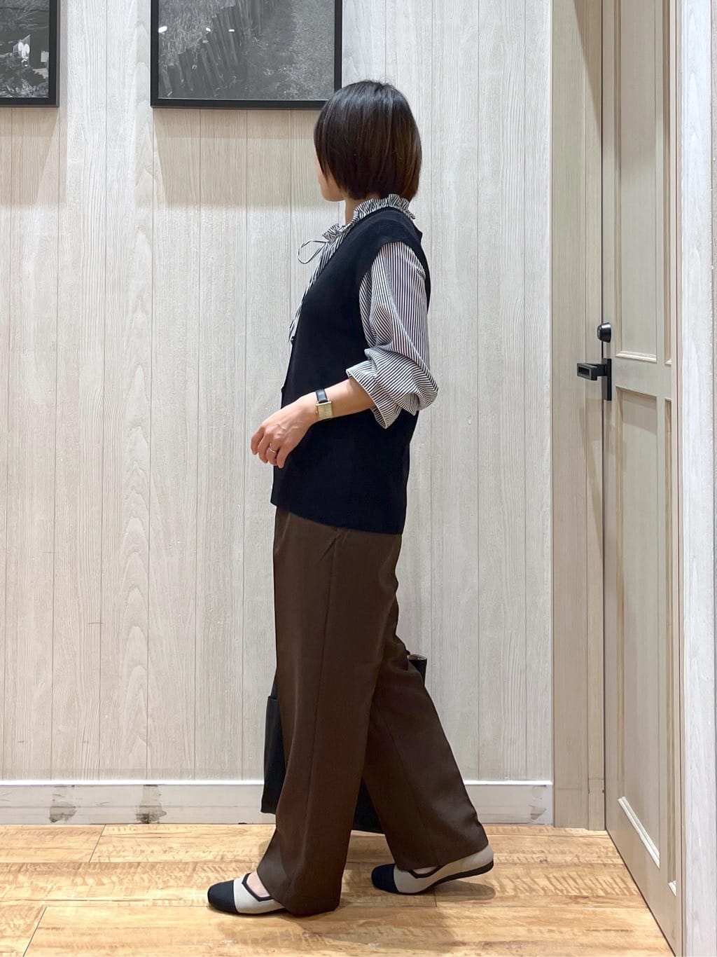 shirayuuuさんの「SHOO･LA･RUE｜【S-LL】ウエストリボンがアクセント ゆったりテーパードパンツ」を使ったコーディネート