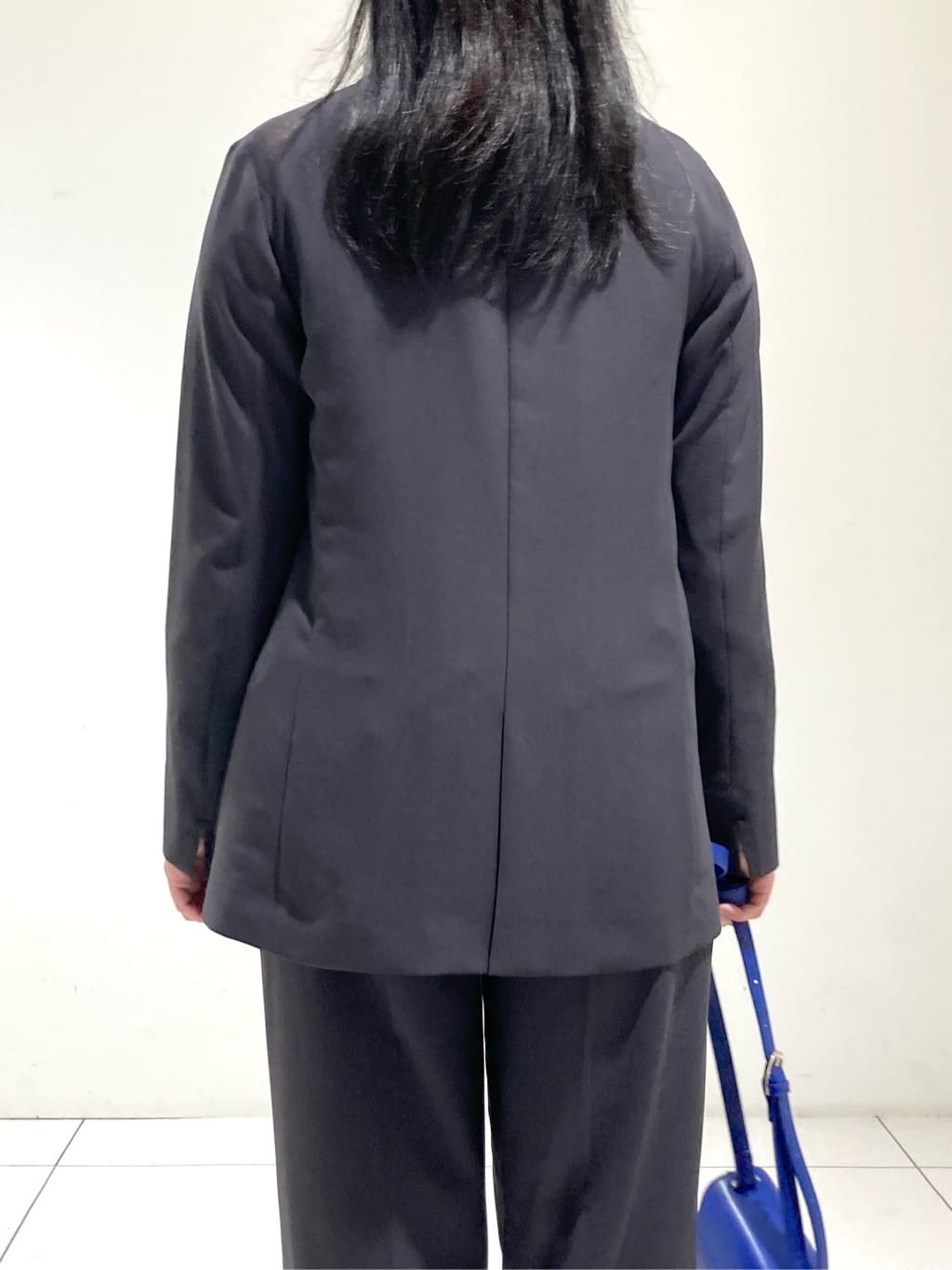 momokoさんの「INDIVI｜【体型カバー／マシンウォッシュ対応】シアージャージトップス」を使ったコーディネート