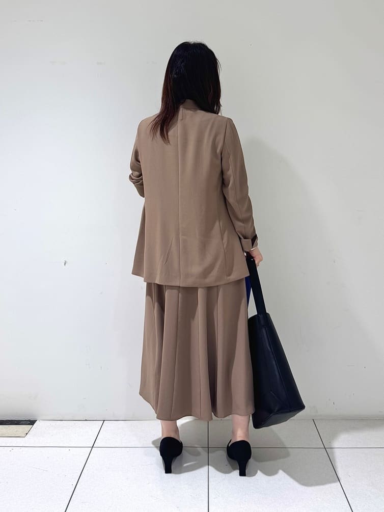 そんさんの「INDIVI｜【軽く羽織れる！】ダブルジャケット」を使ったコーディネート