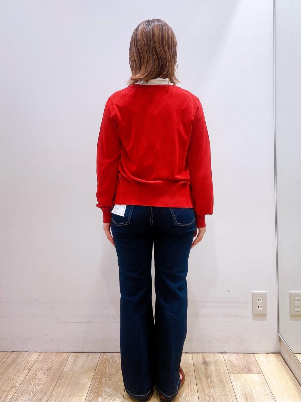 YUKOさんの「index｜《美人百花掲載》ビジュークルーネックカーディガン【洗濯機洗い可／UVケア／接触冷感／抗ピル】」を使ったコーディネート
