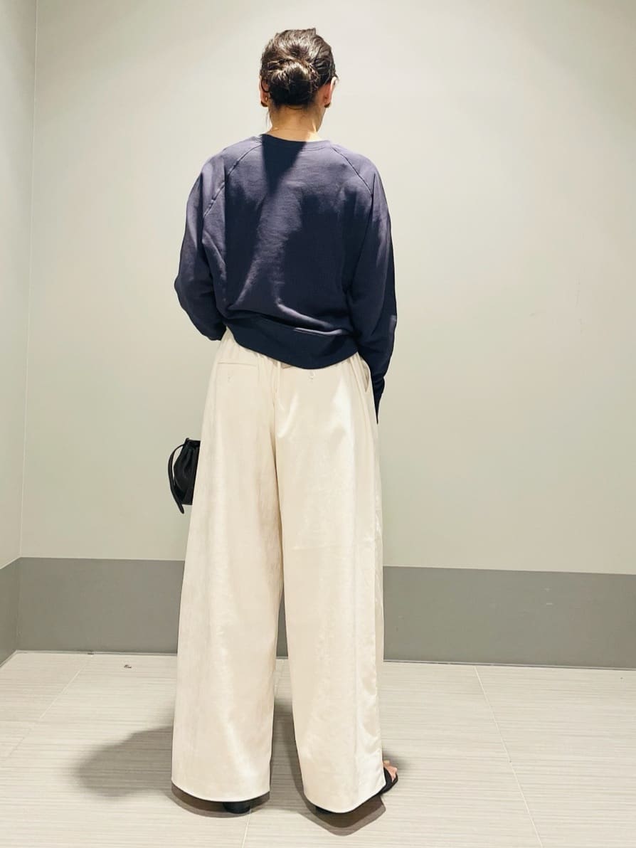 Annさんの「DRESSTERIOR｜コットン裏毛プルオーバー」を使ったコーディネート