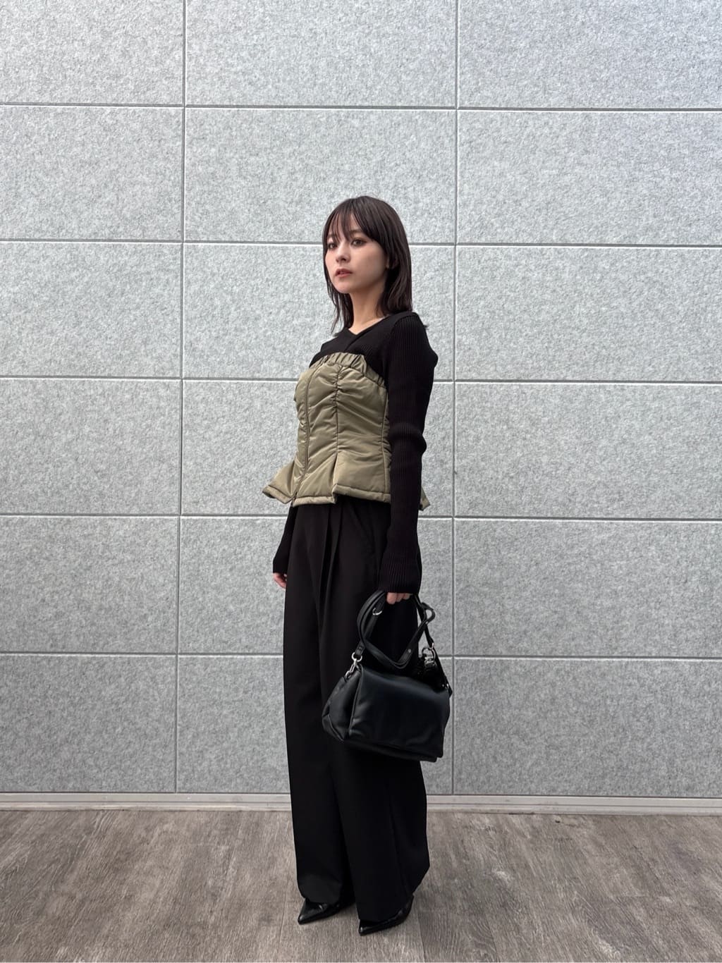 erikaさんの「INDIVI｜MA1ビスチェ」を使ったコーディネート