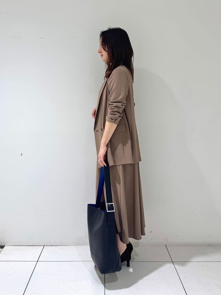 そんさんの「INDIVI｜【軽く羽織れる！】ダブルジャケット」を使ったコーディネート
