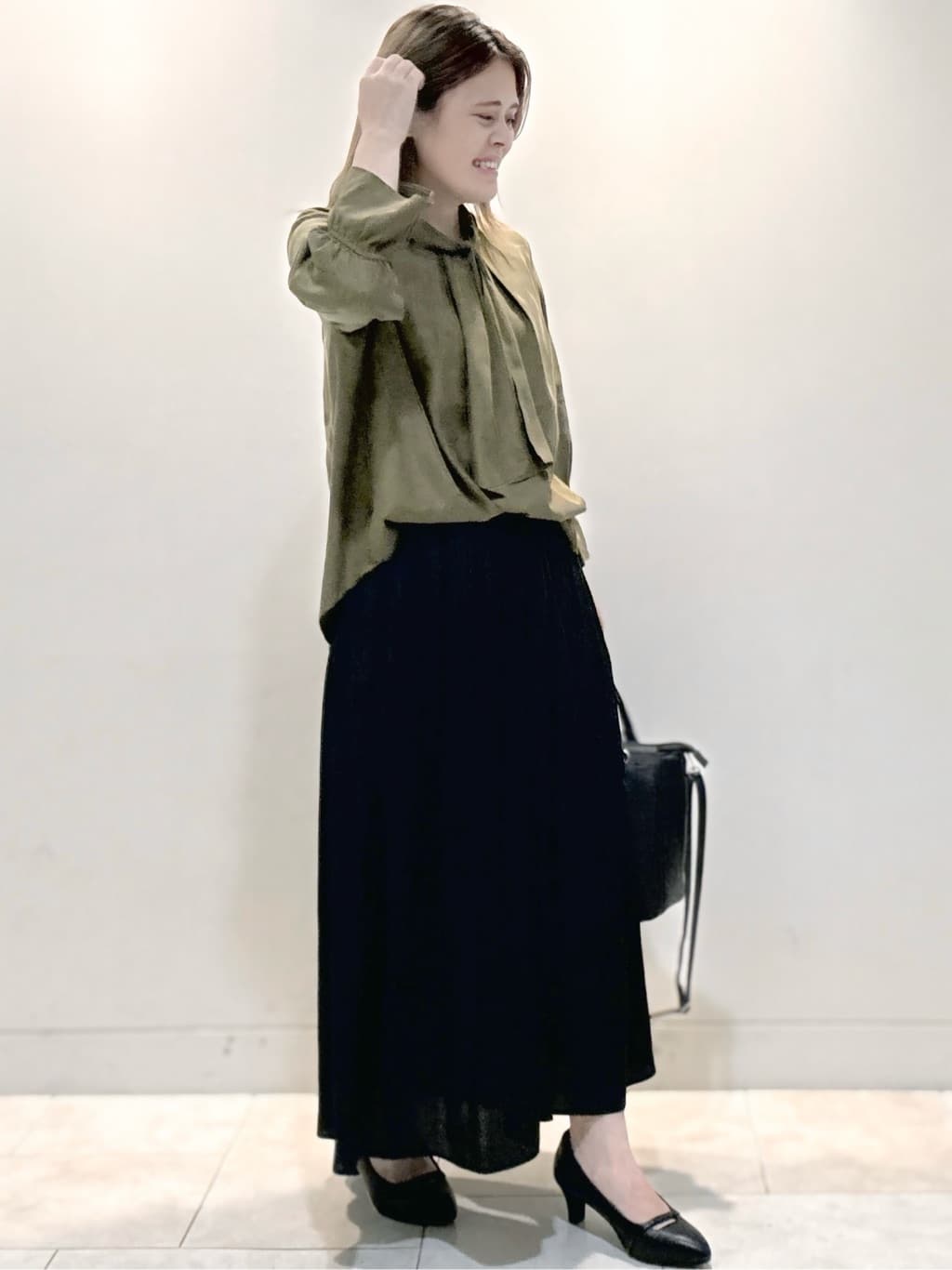 S&auml;K&iuml;さんの「Reflect｜【ウエストゴム仕様／長く着られる◎】スカーチョパンツ」を使ったコーディネート
