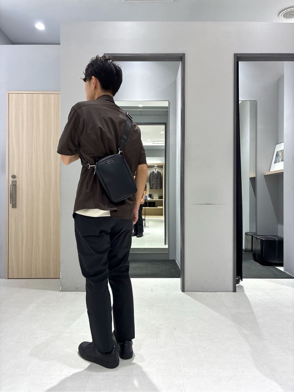 わいずみさんの「TAKEO KIKUCHI｜【COOL CITY WEAR】ストライプジャージ ボタンダウンシャツ /接触冷感」を使ったコーディネート