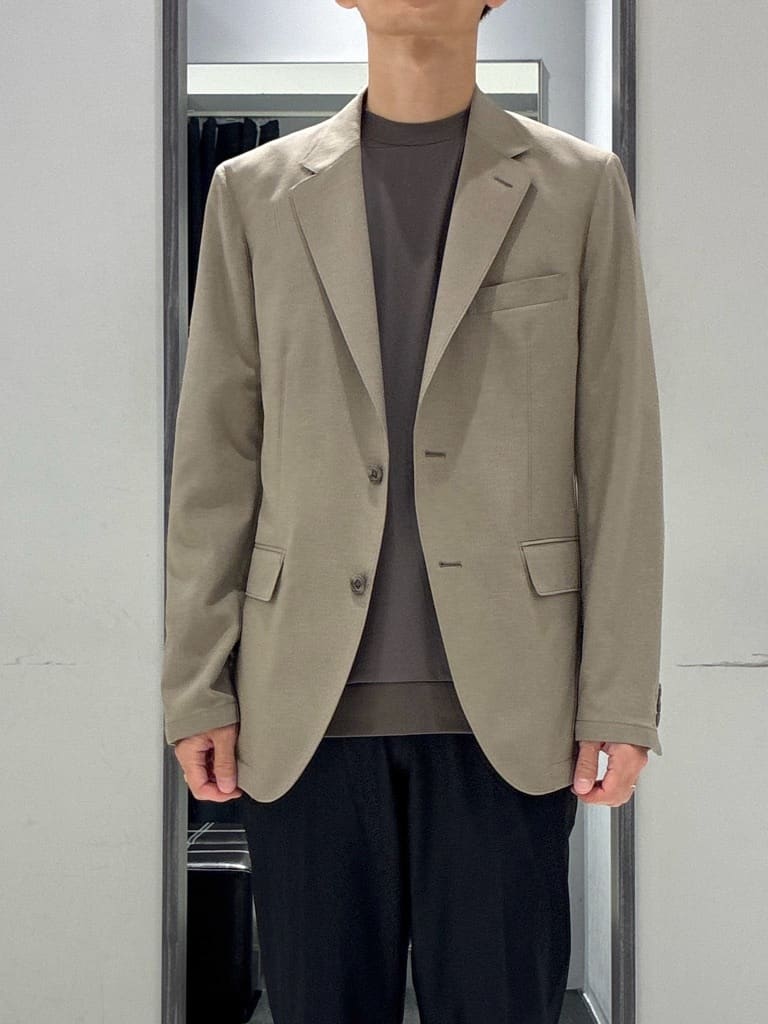わいずみさんの「TAKEO KIKUCHI｜【COOL CITY WEAR】アーバンクール ジャケット /接触冷感・吸水速乾」を使ったコーディネート