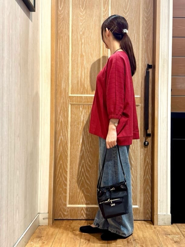 KAORIさんの「SHOO･LA･RUE｜【S-LL】こなれ見え リボン付き アソートデニムワイドパンツ」を使ったコーディネート