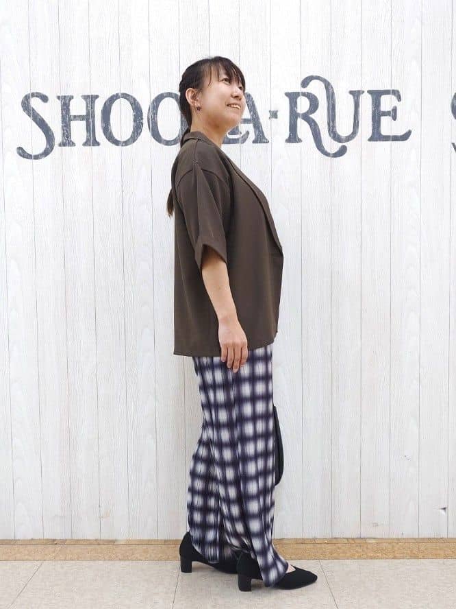 とろろさんの「SHOO･LA･RUE｜【セットアップ可/洗濯後しわになりにくい】5分袖テーラードジャケット」を使ったコーディネート