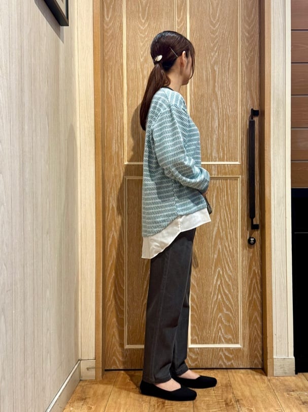 KAORIさんの「SHOO･LA･RUE｜【S-LL/体型カバー】気負わず着られる ジャカード裾フェイクトップス」を使ったコーディネート