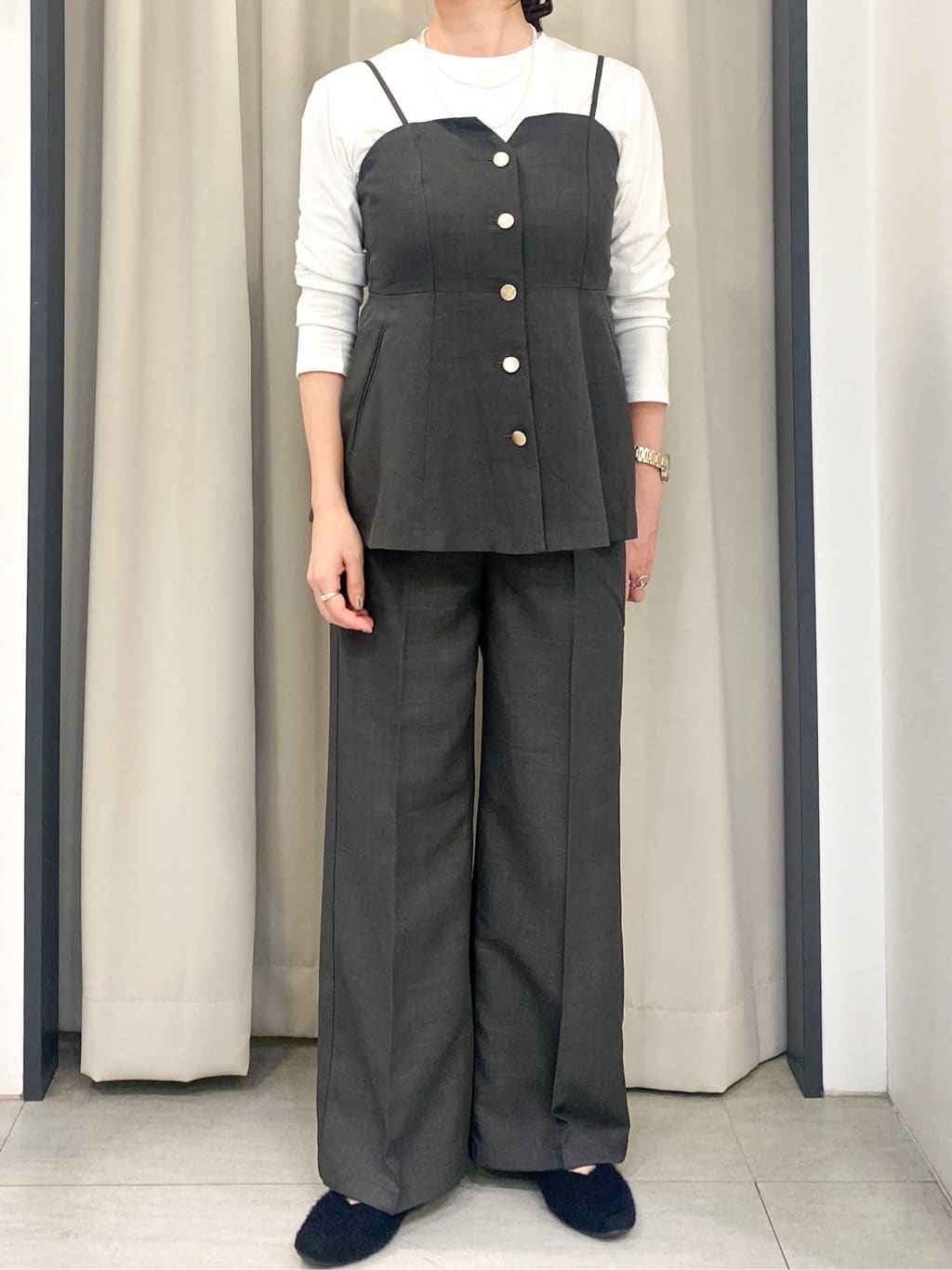 eguchiさんの「grove｜【カセット服】主役級キャミビスチェ」を使ったコーディネート
