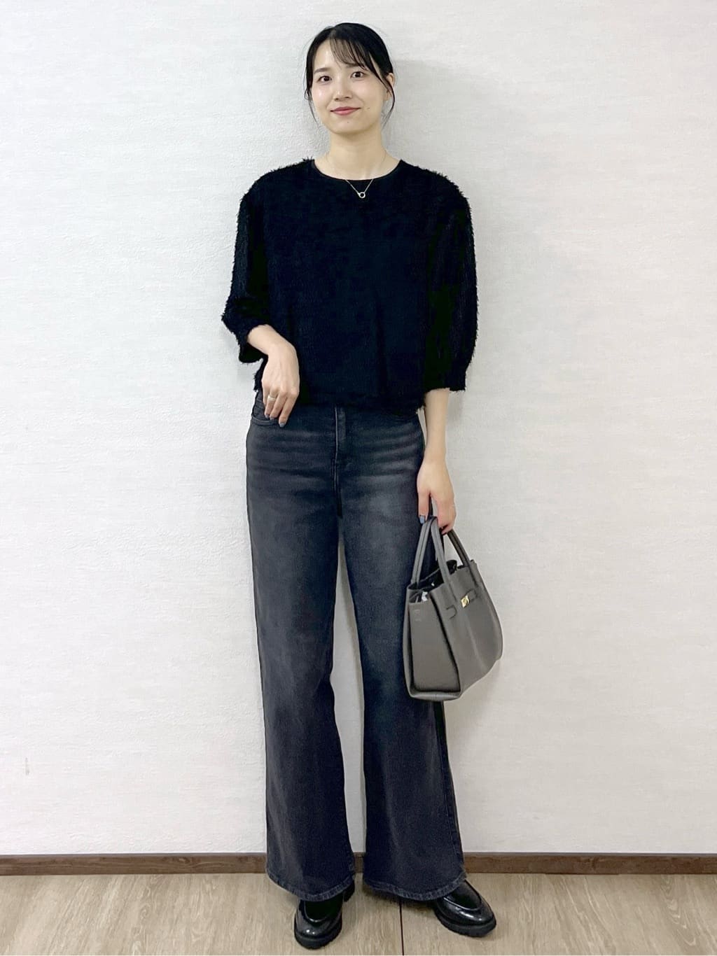 sachikoさんの「OPAQUE.CLIP｜前後2WAY　シアーフリンジジャカードブラウス【洗濯機OK】」を使ったコーディネート
