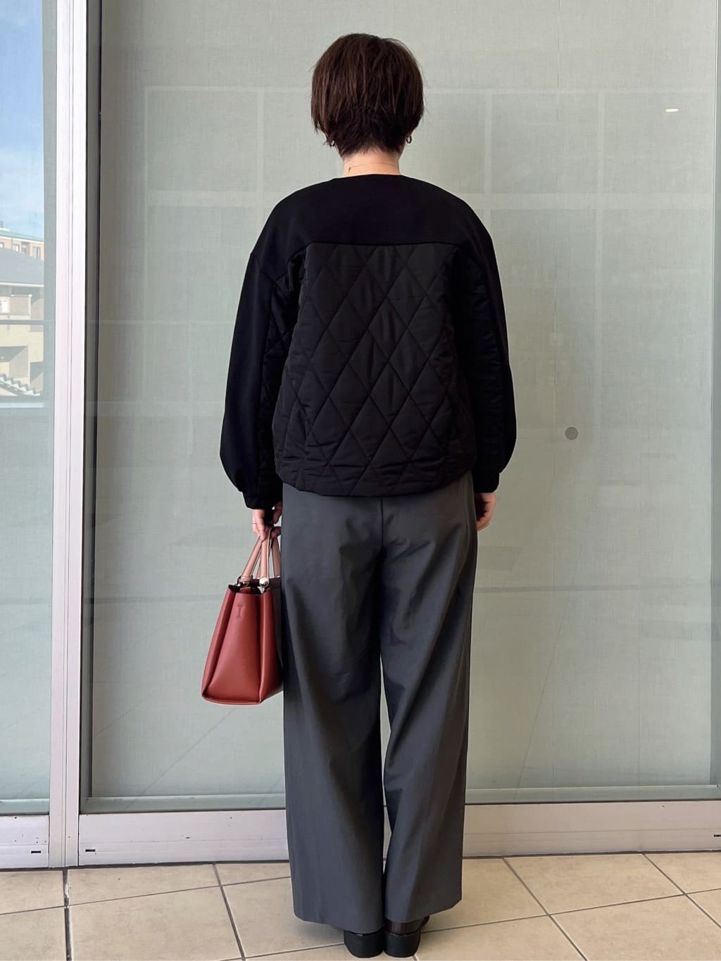 yo-koさんの「OPAQUE.CLIP｜フロッキーチュールTシャツ【洗濯機洗い可】」を使ったコーディネート