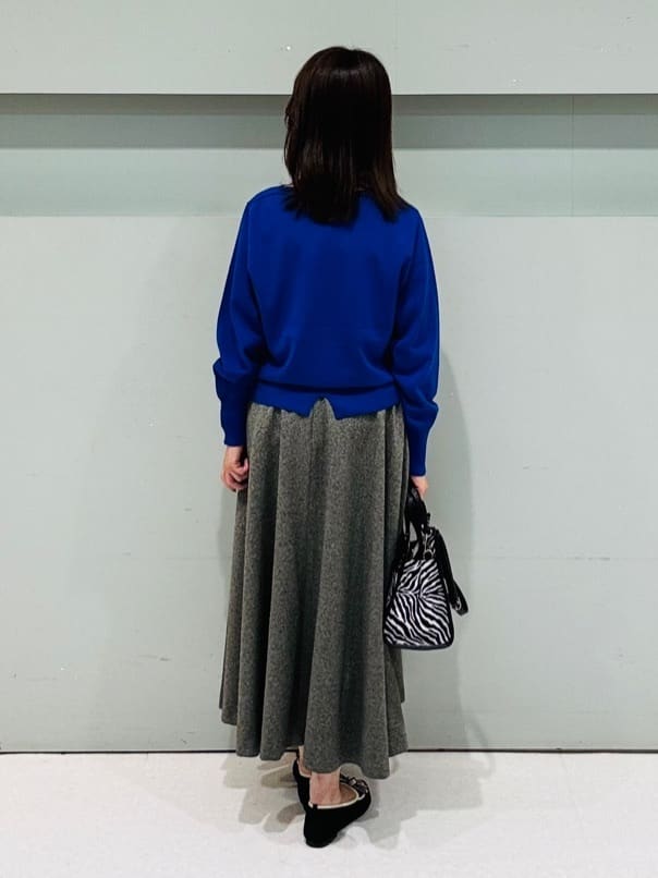 makiさんの「UNTITLED｜【アンサンブル可/洗える】シルクウールカシミヤ ドルマンスリーブニット」を使ったコーディネート