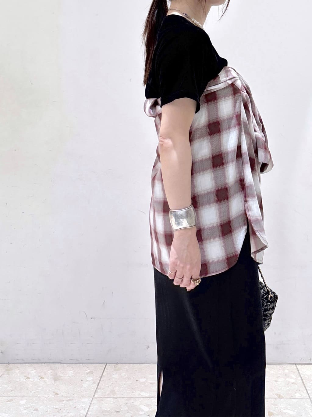 mameさんの「OPAQUE.CLIP｜フロッキーチュールTシャツ【洗濯機洗い可】」を使ったコーディネート