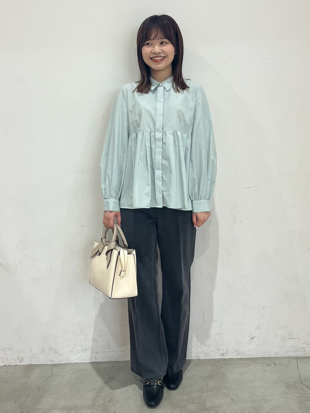ちなさんの「OPAQUE.CLIP｜《丈が選べる》ストレートデニムパンツ【洗濯機洗い可】」を使ったコーディネート