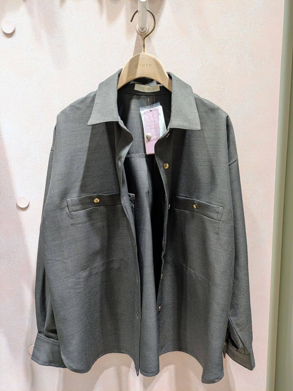 チグ♪さんの「grove｜【カセット服/選べる着丈】洗濯機で洗えるオーバーシャツ」を使ったコーディネート