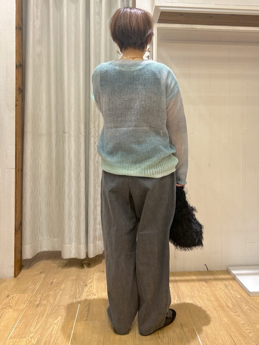 ga_riさんの「THE SHOP TK｜スペースダイ透かし編みニット」を使ったコーディネート