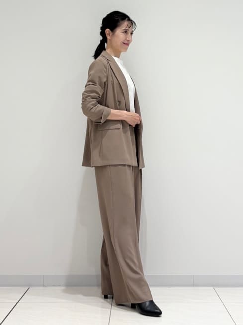kayoさんの「INDIVI｜【軽く羽織れる！】ダブルジャケット」を使ったコーディネート