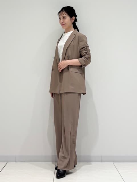 kayoさんの「INDIVI｜【軽く羽織れる！】ダブルジャケット」を使ったコーディネート