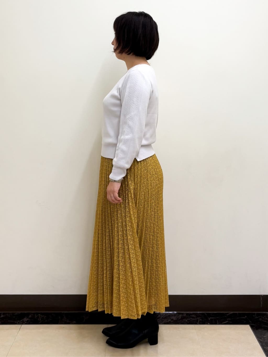 ミヨさんの「Reflect｜【選べる6色／長く着られる◎】ボートネックニット」を使ったコーディネート