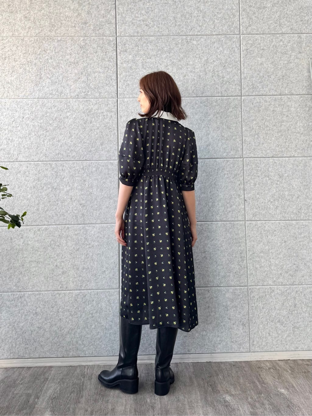 uchi__yamaさんの「CODE A｜blooming flower dress」を使ったコーディネート