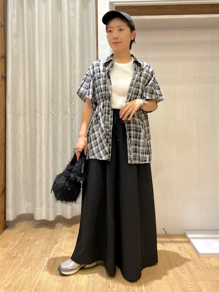 ga_riさんの「THE SHOP TK｜チェック柄チュニックブラウス」を使ったコーディネート