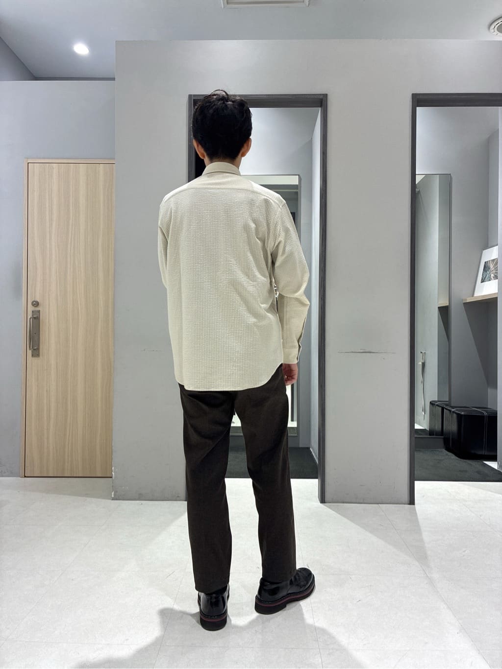 わいずみさんの「TAKEO KIKUCHI｜【COOL CITY WEAR】インドライ天竺モックネック プルオーバー /吸汗速乾」を使ったコーディネート