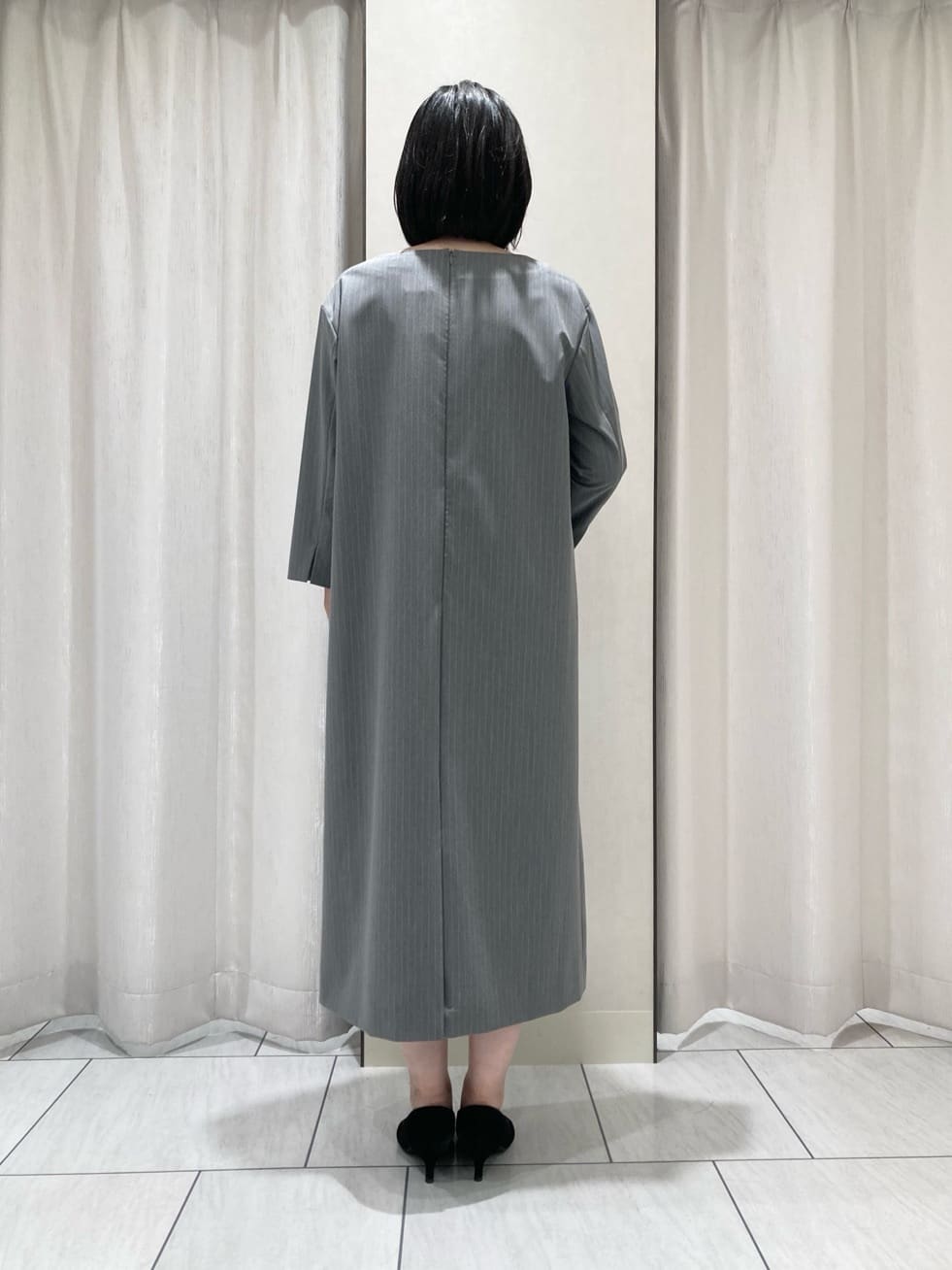 わたなべさんの「UNTITLED｜【洗える/ストレッチ性】スーツライク ストライプワンピース」を使ったコーディネート