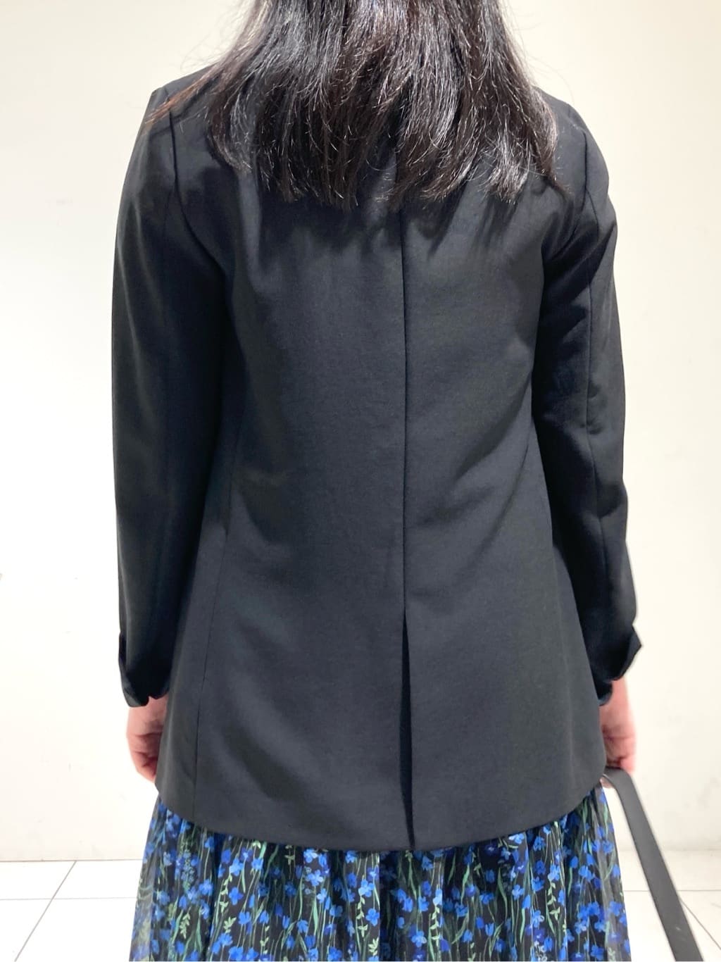 momokoさんの「INDIVI｜【軽く羽織れる！】ダブルジャケット」を使ったコーディネート
