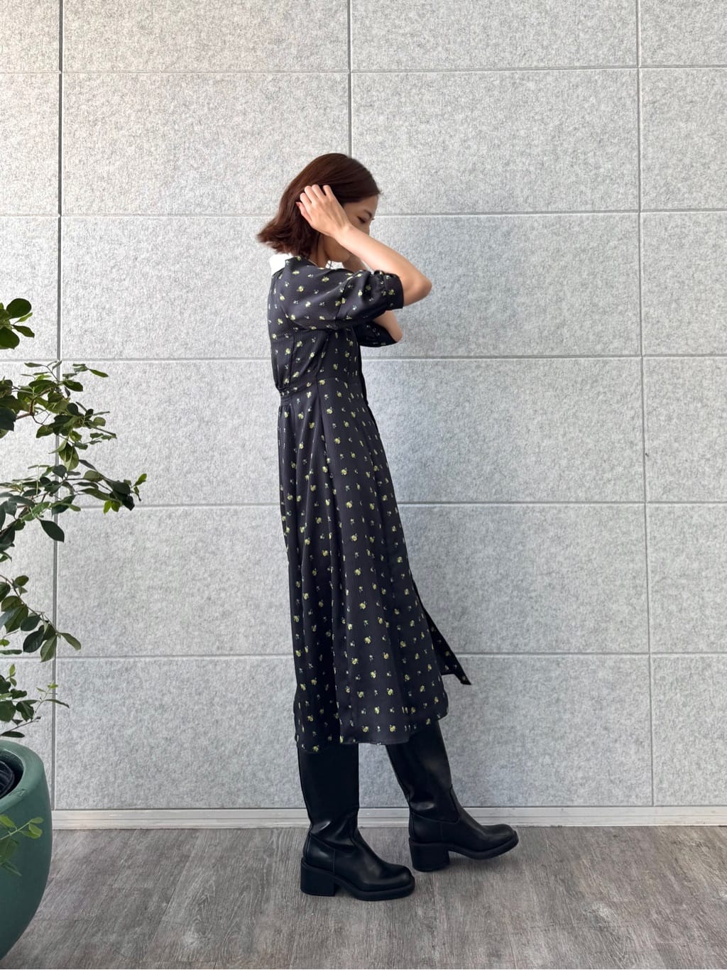 uchi__yamaさんの「CODE A｜blooming flower dress」を使ったコーディネート