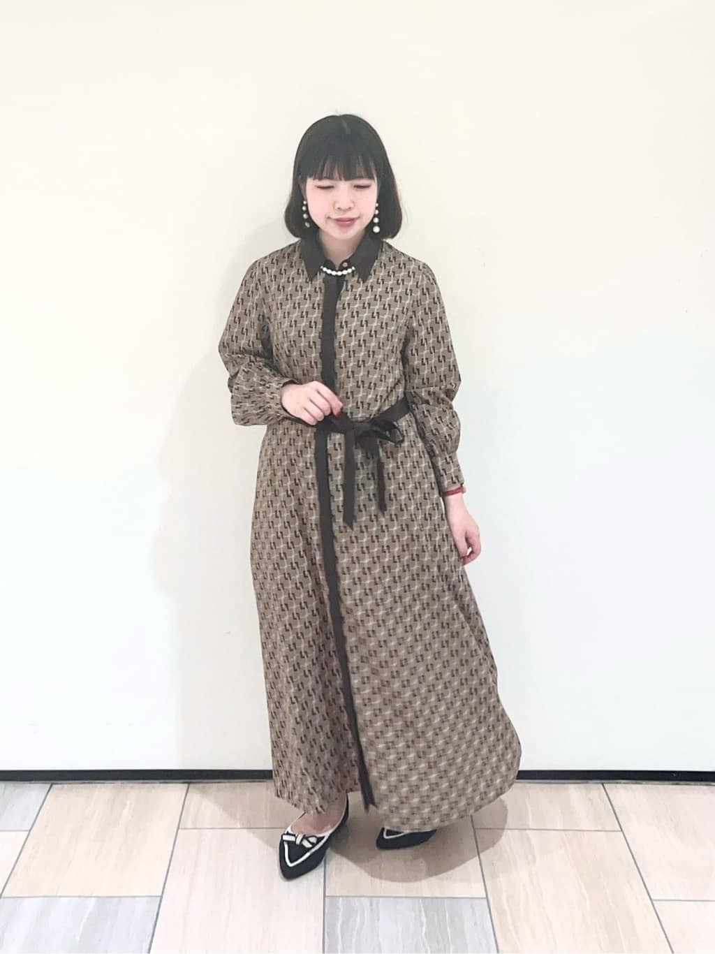 Mitsukiさんの「UNTITLED｜【ウエストリボン/前開きボタン/レトロモダン】チェーン柄フレアワンピース」を使ったコーディネート