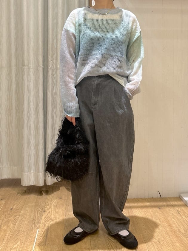 ga_riさんの「THE SHOP TK｜スペースダイ透かし編みニット」を使ったコーディネート