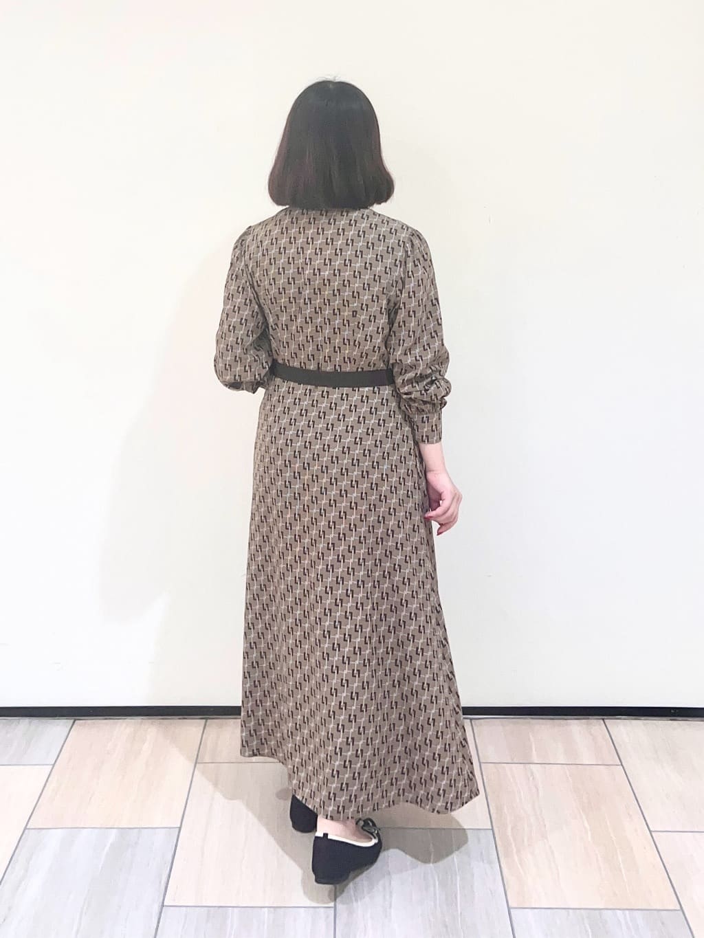 Mitsukiさんの「UNTITLED｜【ウエストリボン/前開きボタン/レトロモダン】チェーン柄フレアワンピース」を使ったコーディネート