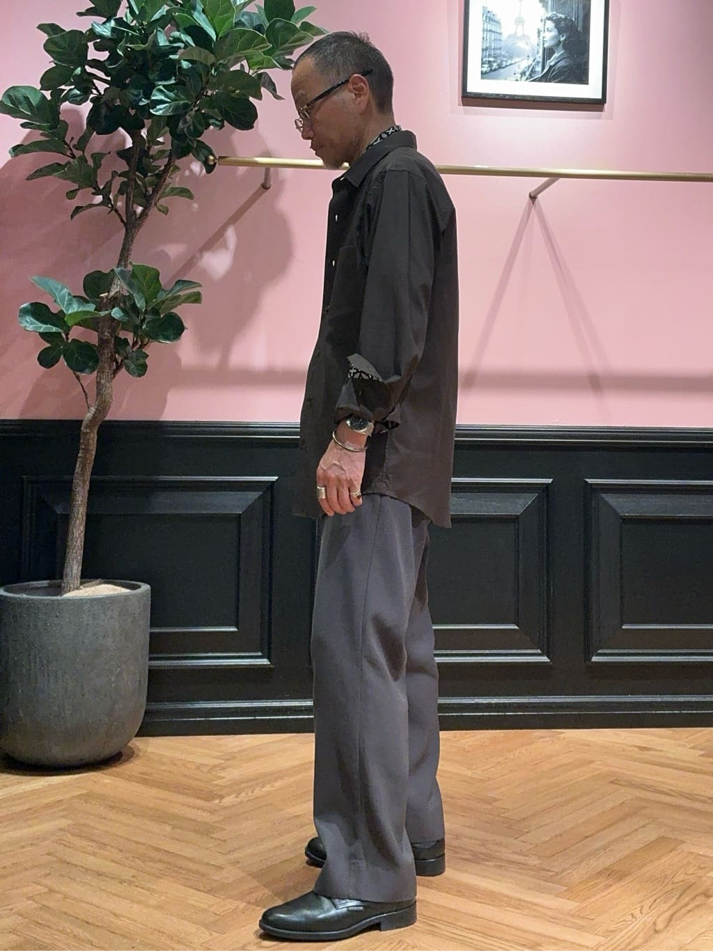 torigoeさんの「DRESSTERIOR｜オーバーラップサークルシルクスカーフ」を使ったコーディネート