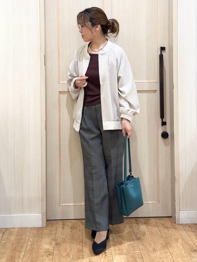 Y O k Oさんの「SHOO･LA･RUE｜【洗濯機可/S-LL】さっと羽織れる 軽量リブブルゾン」を使ったコーディネート