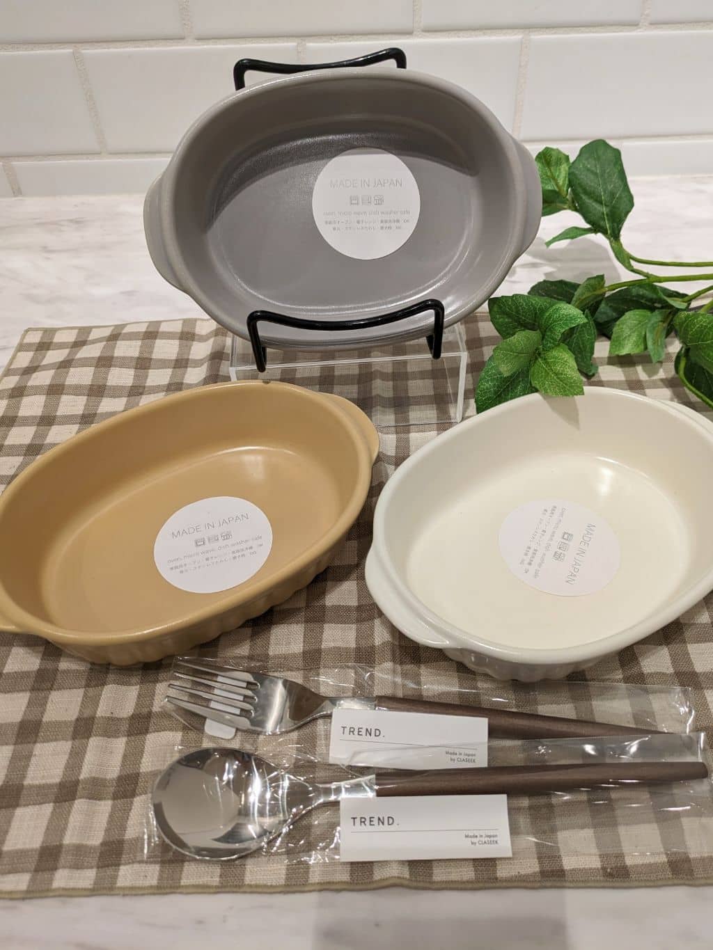 たかともさんの「212 KITCHEN STORE｜KOS オーバルグラタン キャメル」を使ったコーディネート