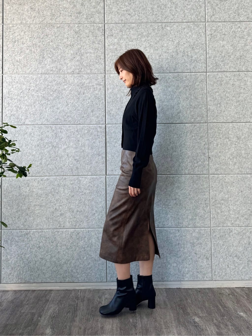 uchi__yamaさんの「CODE A｜garin sleek skirt」を使ったコーディネート