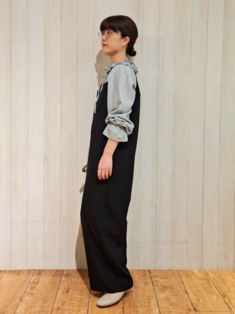aochanさんの「SHOO･LA･RUE｜【S-LL】大人カジュアルに ベアトップ風 キャミサロペット」を使ったコーディネート