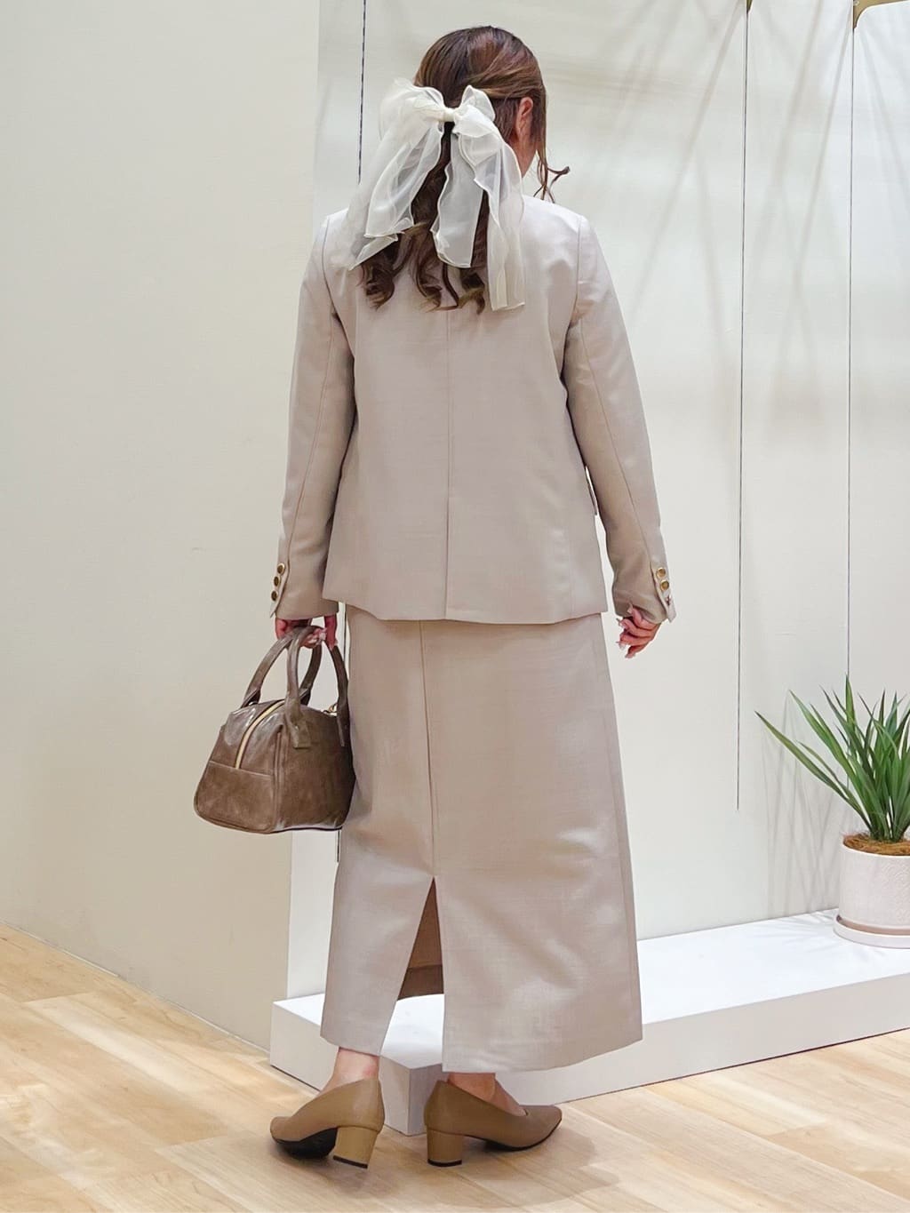 みことさんの「grove｜【カセット服】ダブルブレストテーラードジャケット」を使ったコーディネート