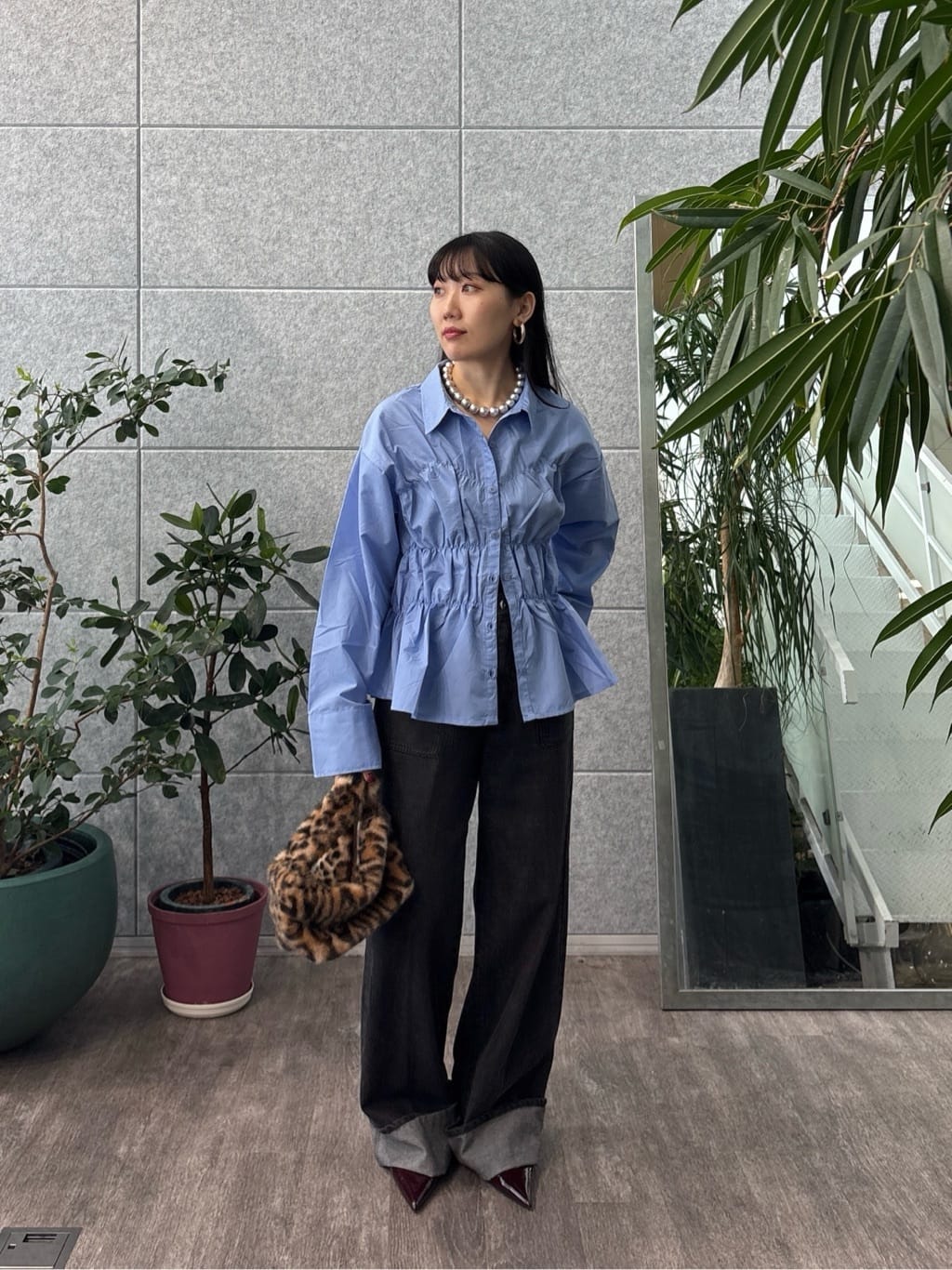 rinaさんの「INDIVI｜ロールアップデニム」を使ったコーディネート