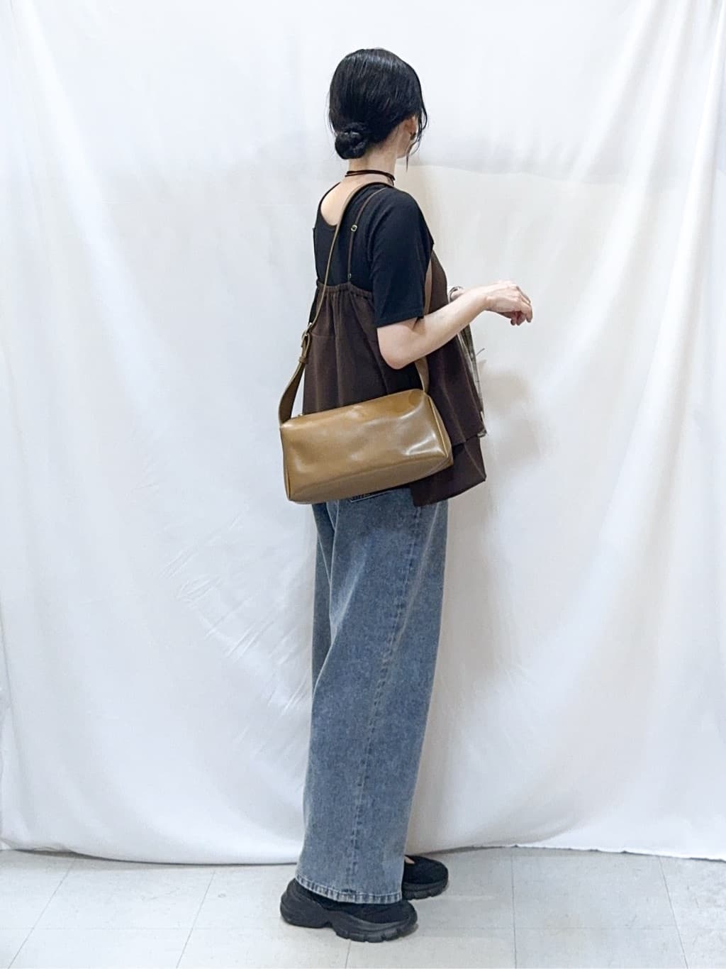 𝐇𝐢𝐫𝐨𝐦𝐢さんの「SHOO･LA･RUE｜【洗濯機可/S-LL】程よい抜け感 大人のチェックシャツ」を使ったコーディネート