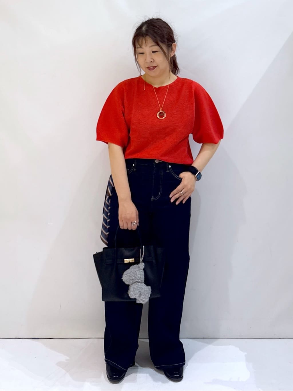 nakkoさんの「OPAQUE.CLIP｜ガーターボリュームスリーブニット【UVケア／洗濯機洗い可】」を使ったコーディネート