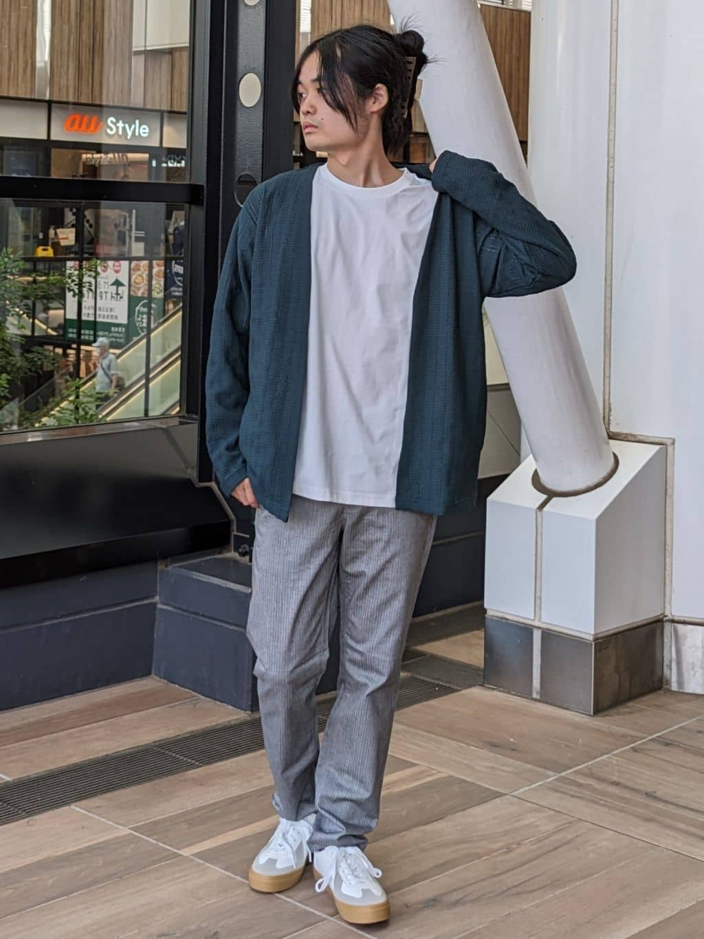 まさきさんの「THE SHOP TK｜【セットでお買い得！！】長袖カーディガン＋半袖Tシャツ　洗濯機OK/吸水速乾(Tシャツのみ)」を使ったコーディネート