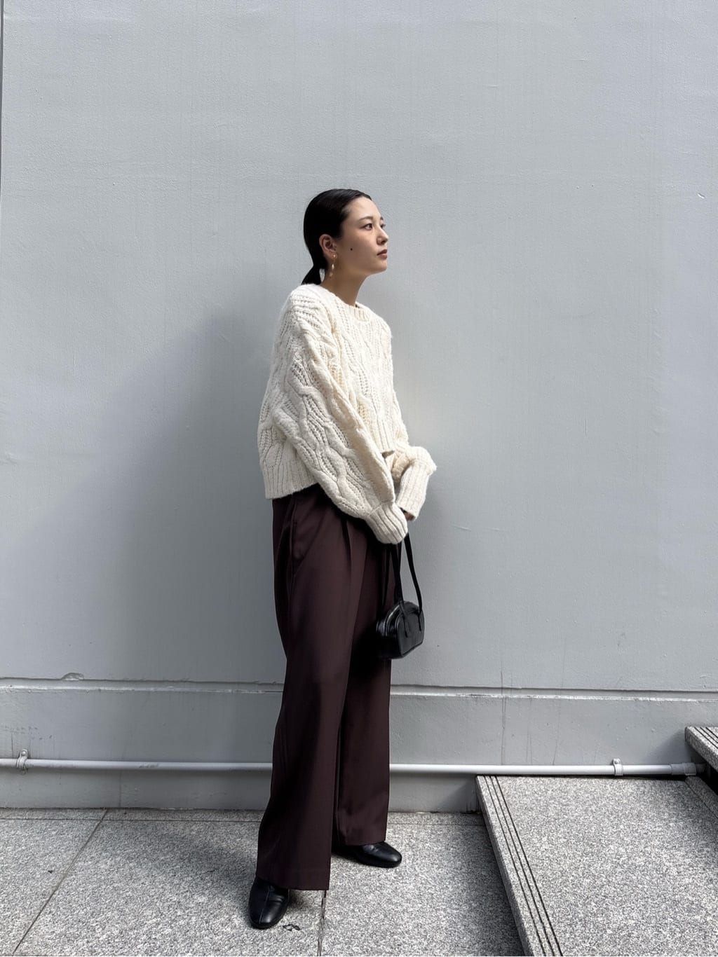 ayanoさんの「INDIVI｜Comfy SET UP｜イージーストレートワイドパンツ【セットアップ対応／通勤/カセット服】」を使ったコーディネート