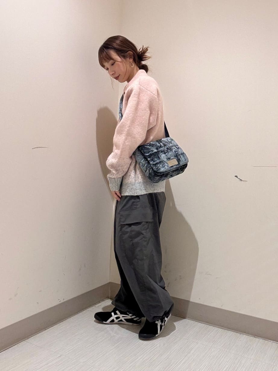 S.A.Oさんの「tk.TAKEO KIKUCHI｜バギーバレルカーゴパンツ」を使ったコーディネート