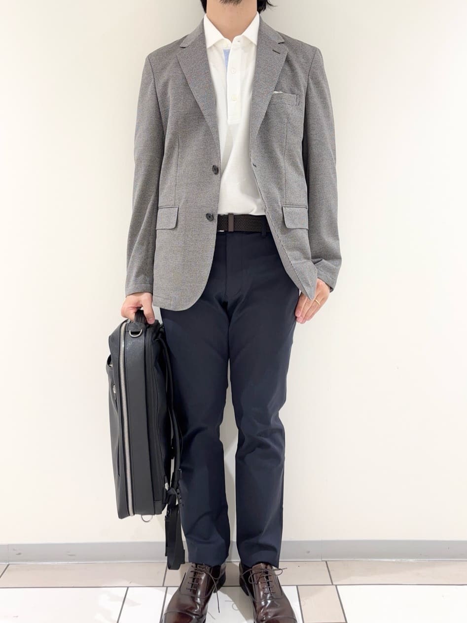 及川さんの「TAKEO KIKUCHI｜ピンジャージ 千鳥 ジャケット」を使ったコーディネート