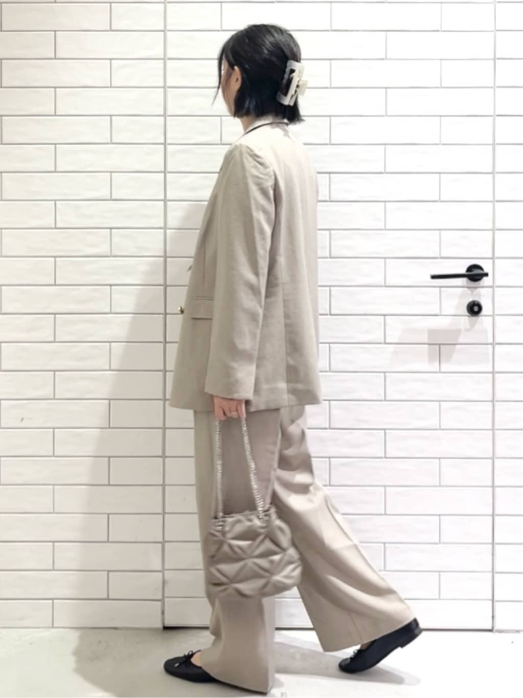 しおりさんの「OPAQUE.CLIP｜シアーリブニット【洗濯機OK】」を使ったコーディネート
